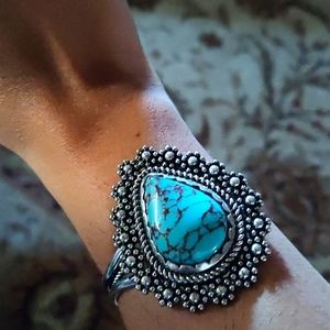 Navajo sleeping beauty Turquoise silver rope cuff bracelet